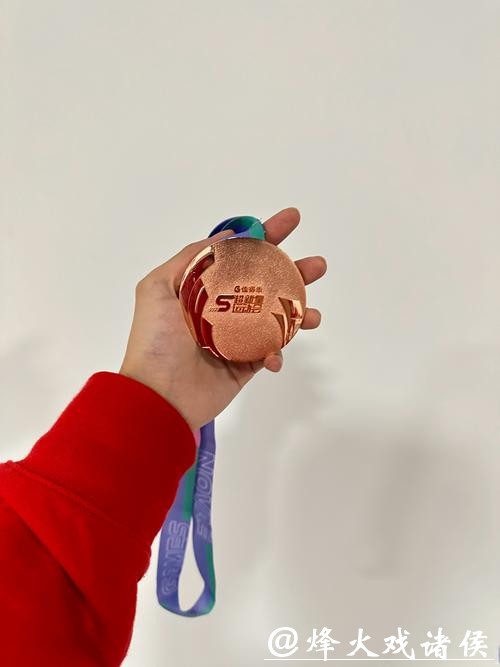 马来西亚选手斩获山西垂直登高赛桂冠 马来西亚选手斩获山西垂直登高赛桂冠